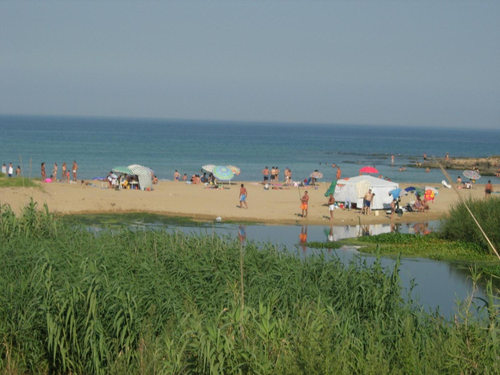Villa Luna A Pochi Passi Dalla Spiaggia Avola Bagian luar foto