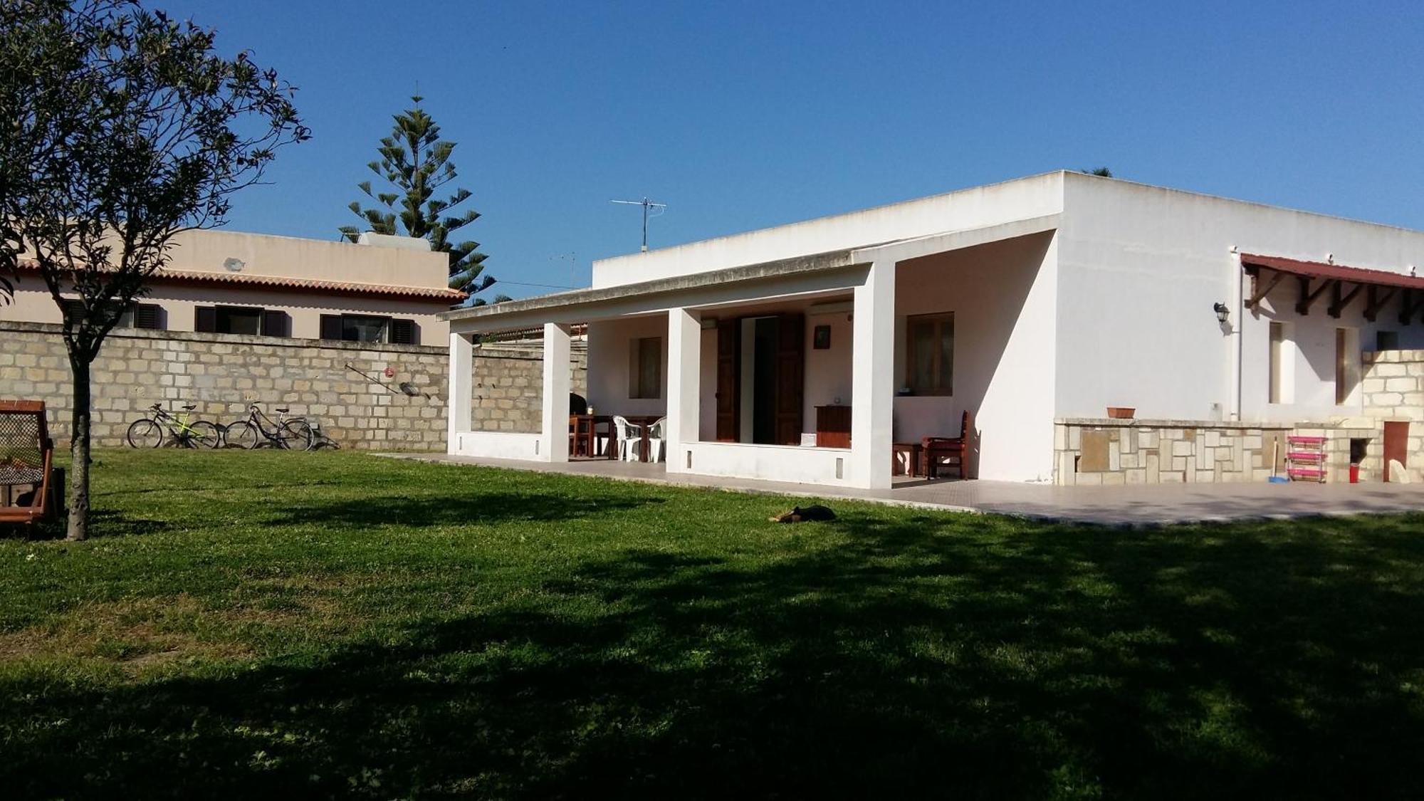Villa Luna A Pochi Passi Dalla Spiaggia Avola Bagian luar foto